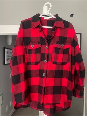 H&M Red and Black Buffalo Plaid Shirt